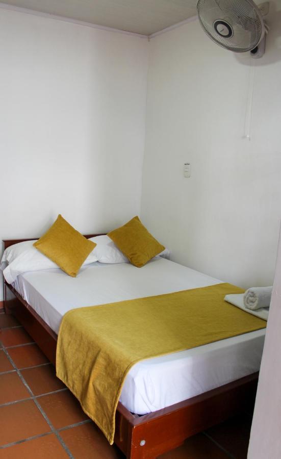 Hotel Colonial San Felipe Girón Eksteriør billede