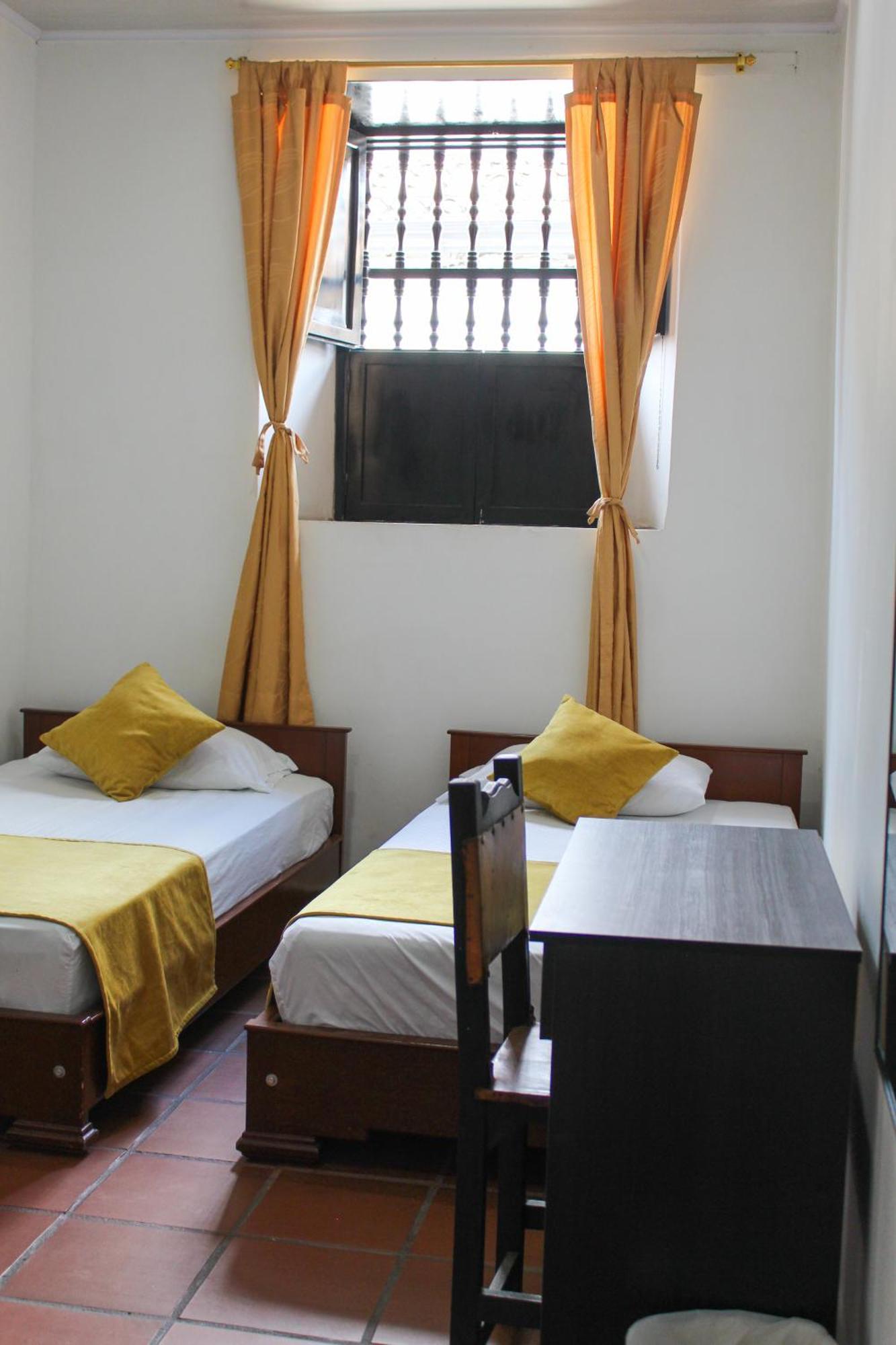 Hotel Colonial San Felipe Girón Eksteriør billede