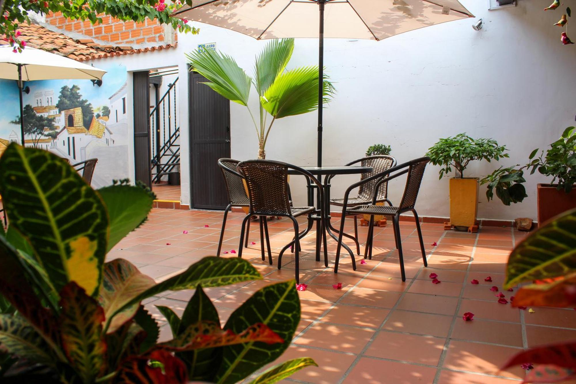 Hotel Colonial San Felipe Girón Eksteriør billede